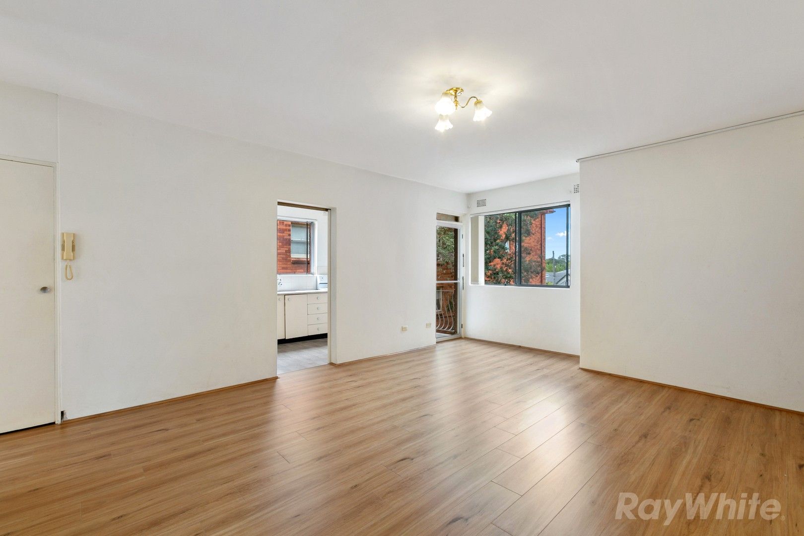 2 bedrooms Apartment / Unit / Flat in 9/115 Denison Rd DULWICH HILL NSW, 2203