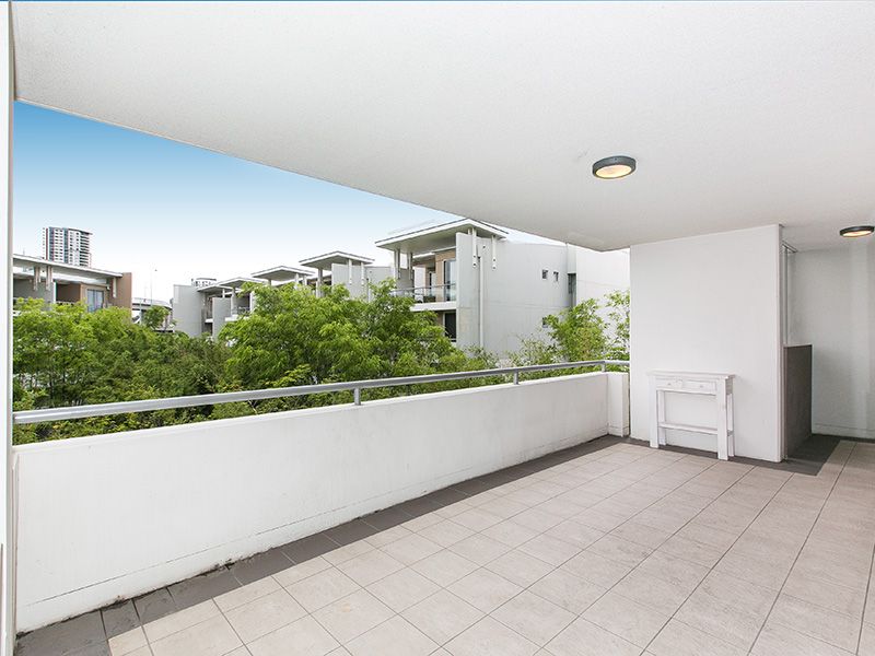 1504/141 Campbell Street, Bowen Hills QLD 4006, Image 0