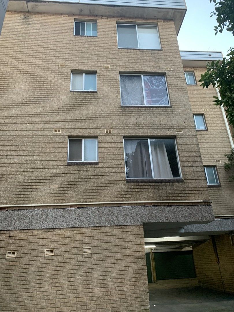 2 bedrooms Apartment / Unit / Flat in 4/1-3 Arthur Street MARRICKVILLE NSW, 2204