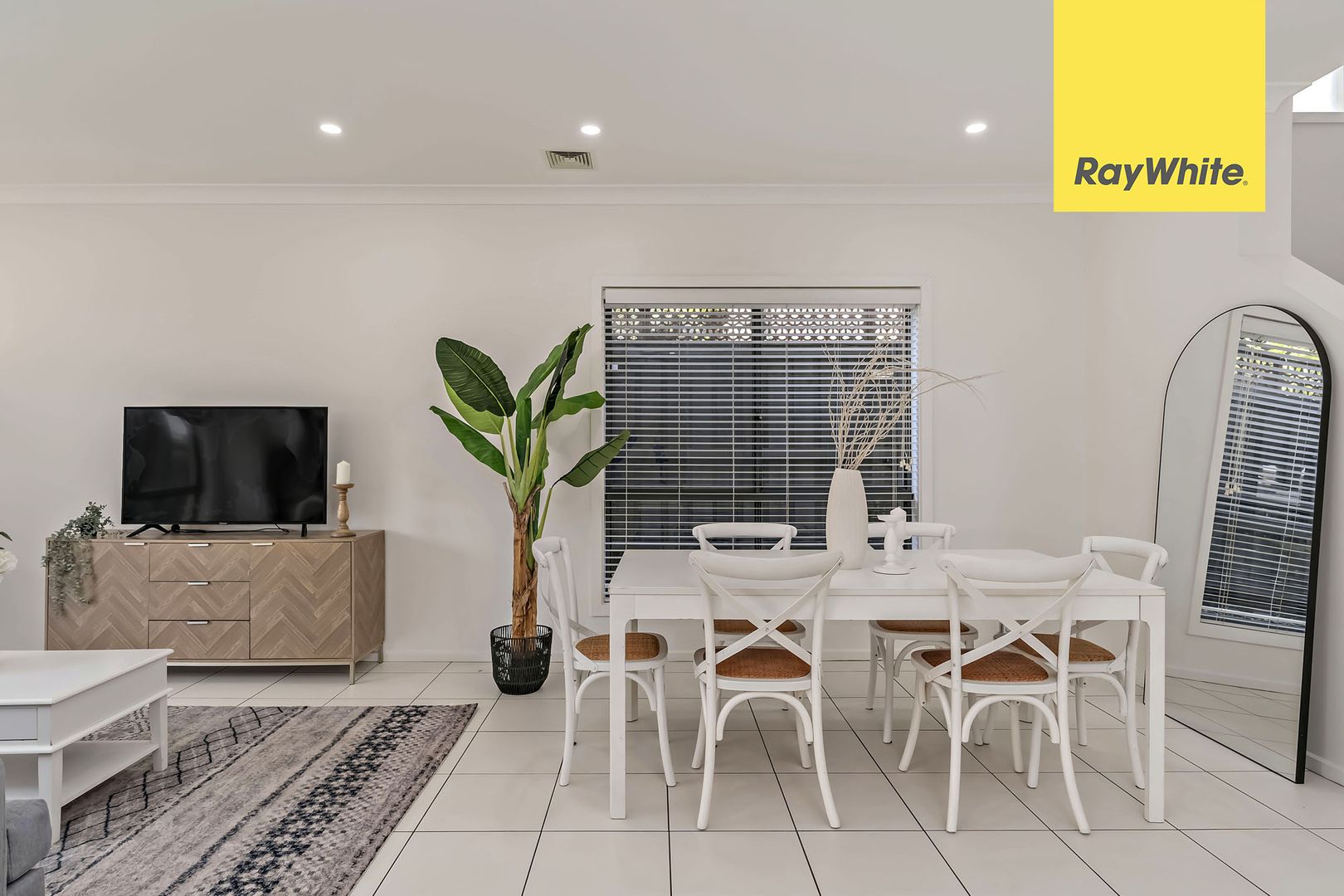 4 Magnolia Avenue, Lidcombe NSW 2141, Image 2