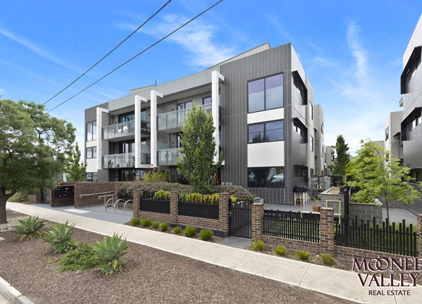 210/82 Bulla Road, Strathmore VIC 3041