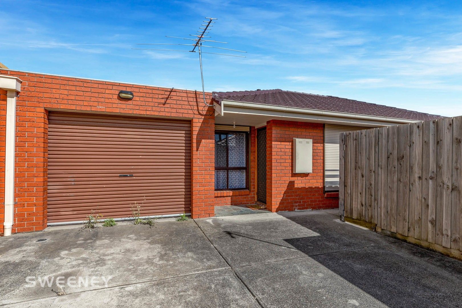 2/43 Grace Street, St Albans VIC 3021, Image 0