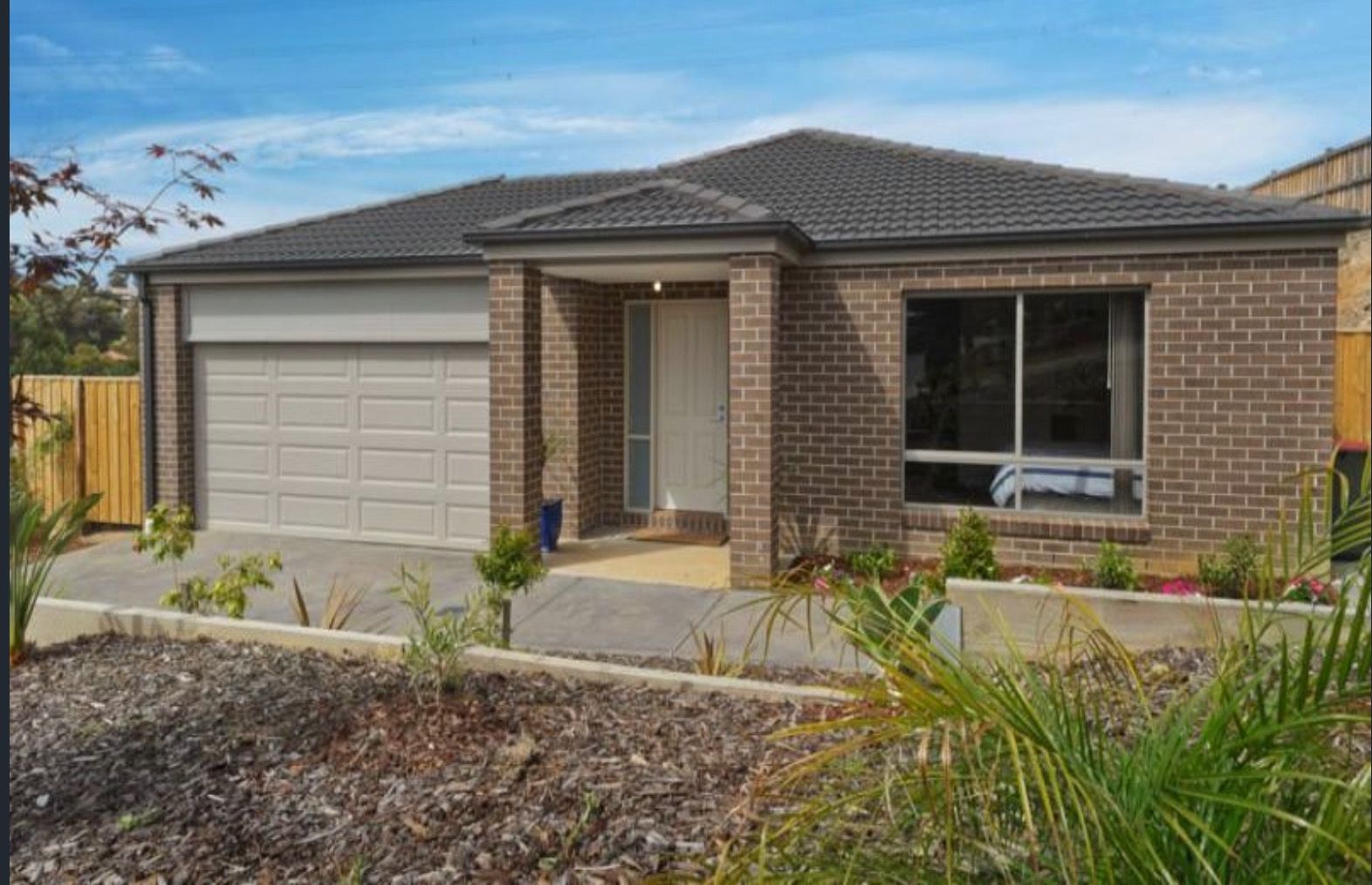 4 bedrooms House in 2 Woodley Court DIAMOND CREEK VIC, 3089