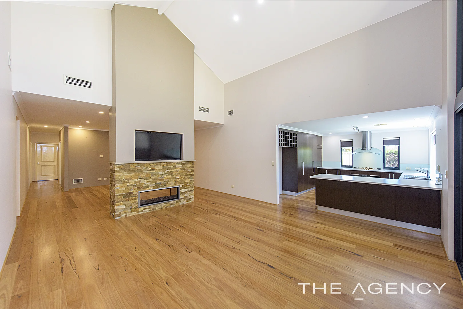 11 Sandilands Boulevard, Geographe WA 6280