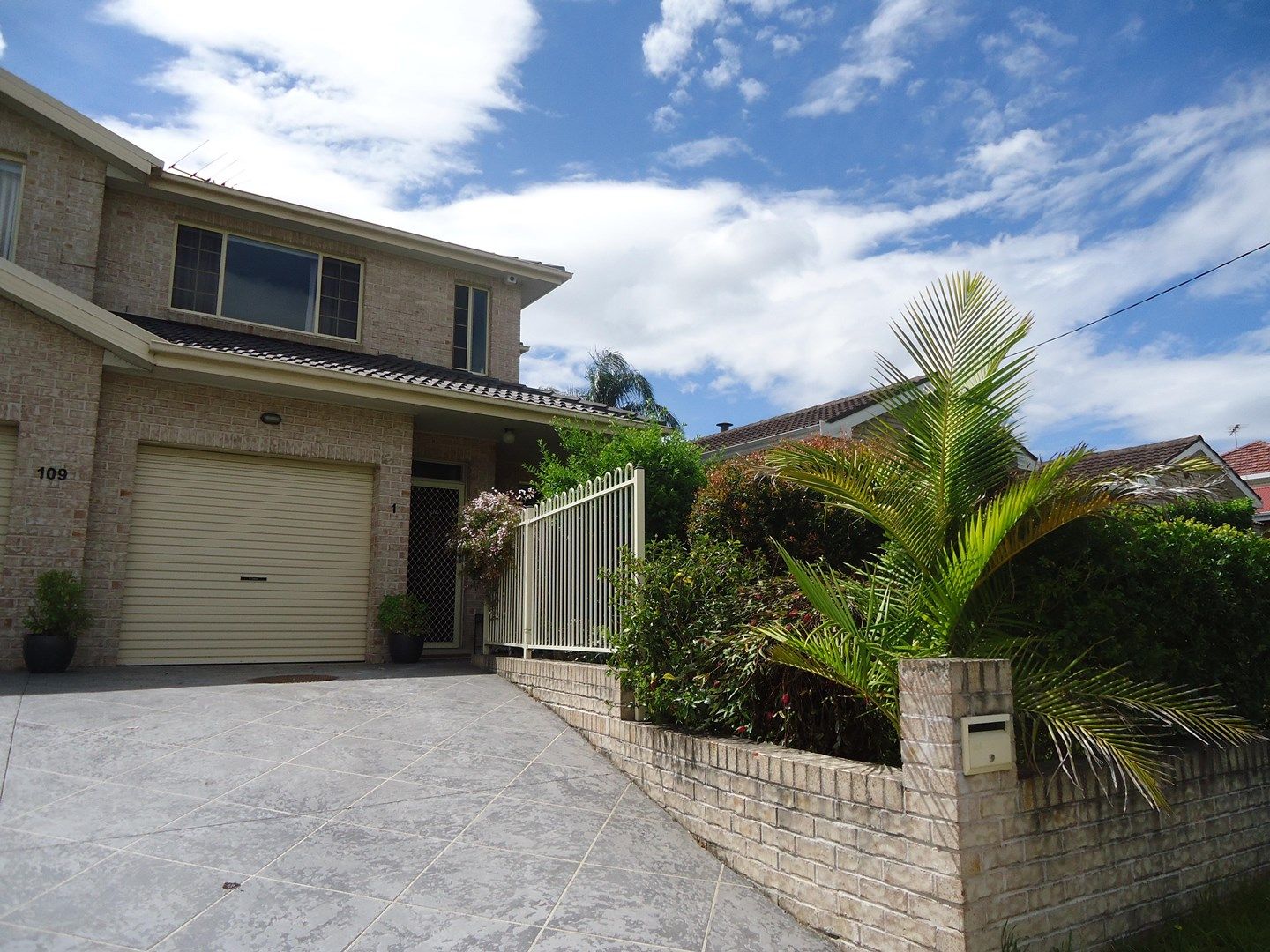 4 bedrooms Semi-Detached in 1/109 Magowar Road GIRRAWEEN NSW, 2145