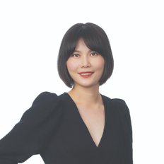 Siyi Wang, Sales representative