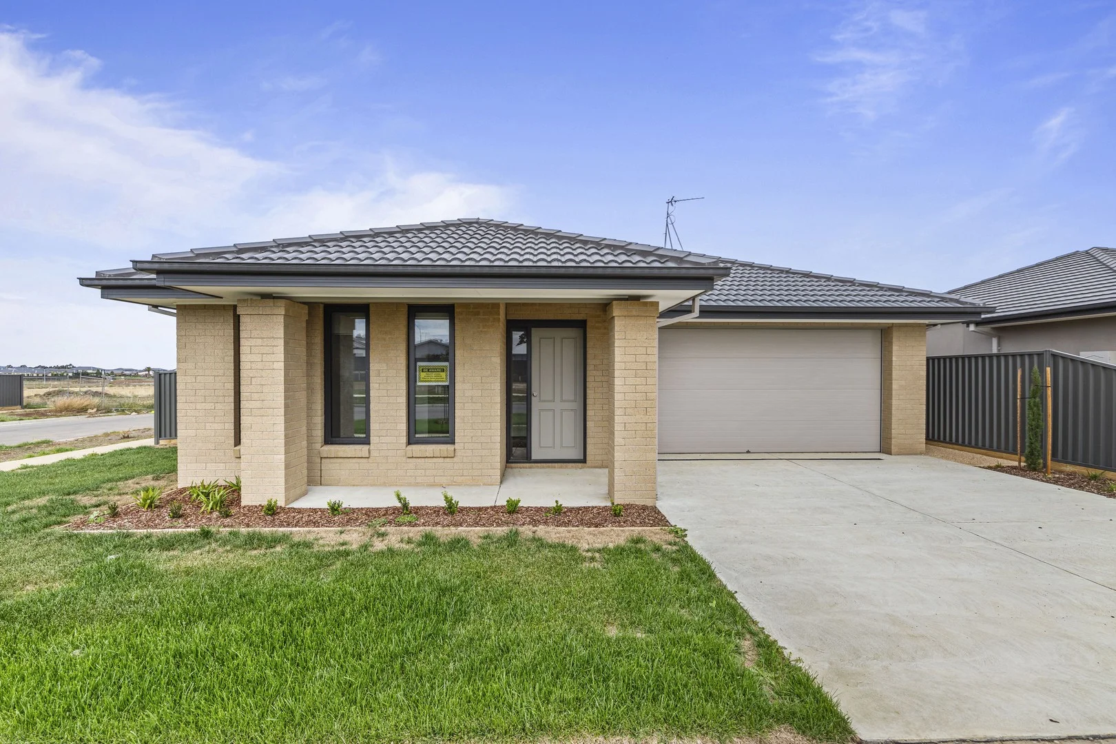39 Hutchinson Drive, Lucas VIC 3350