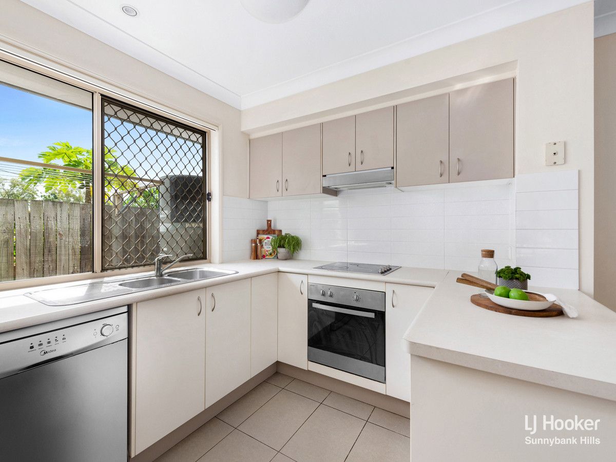 8/18 Mornington Court, Calamvale QLD 4116, Image 2