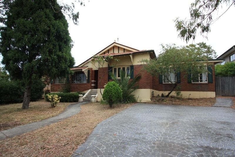 6 bedrooms House in 2 Cross Street CONCORD NSW, 2137
