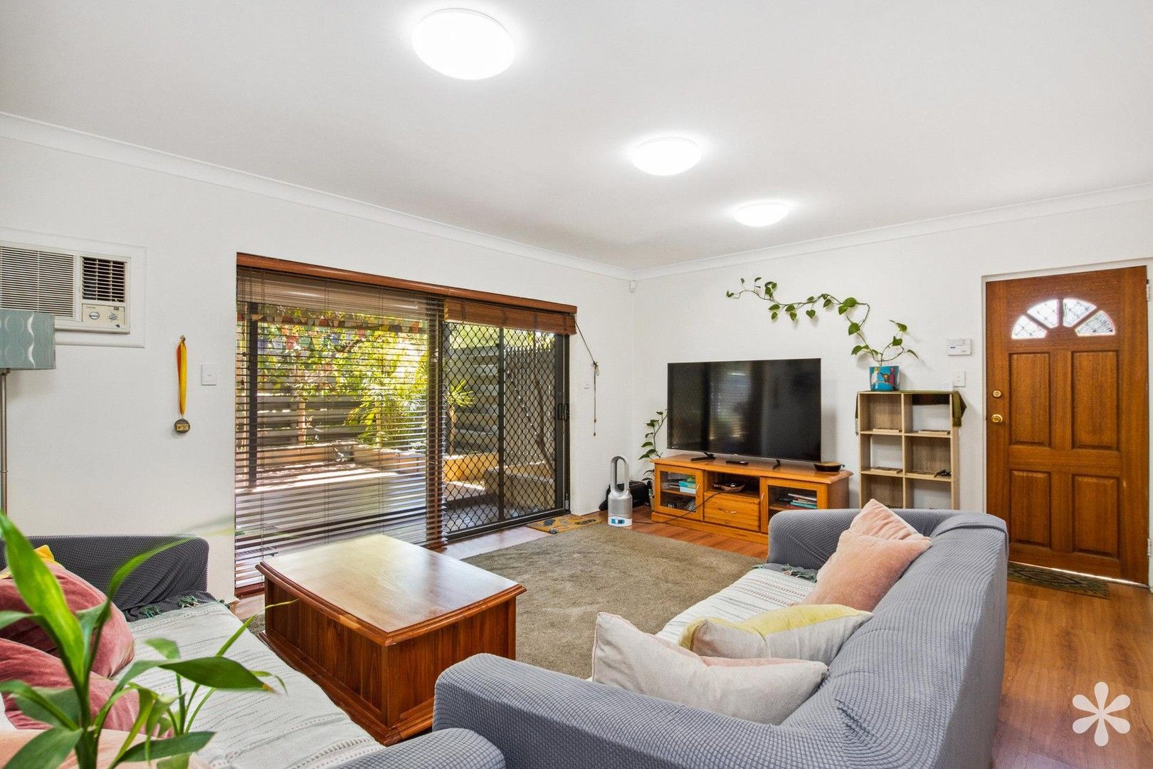 24/50 Pollard Street, Glendalough WA 6016, Image 0