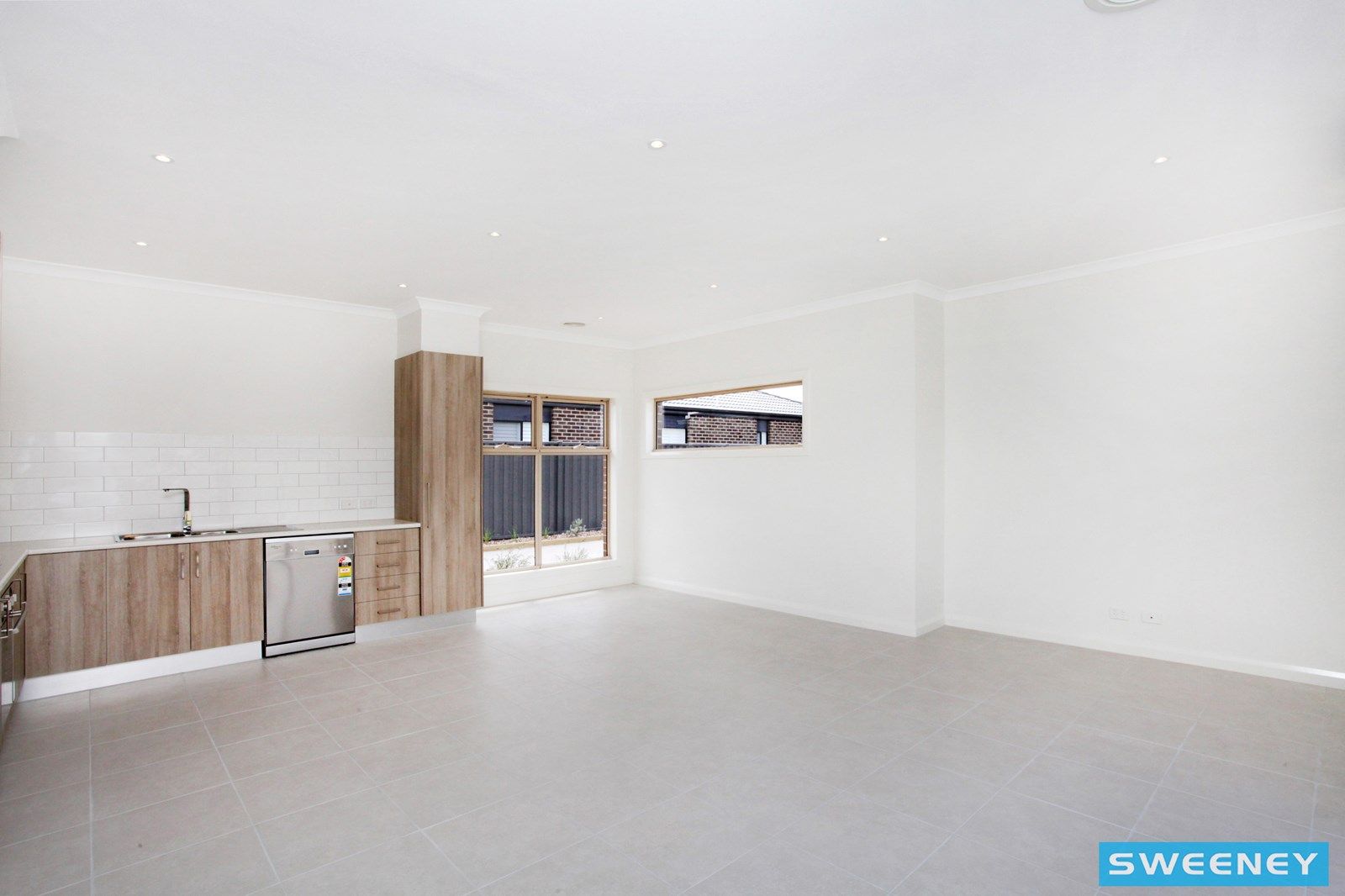 3/2 Lane Place, Hillside VIC 3037, Image 2