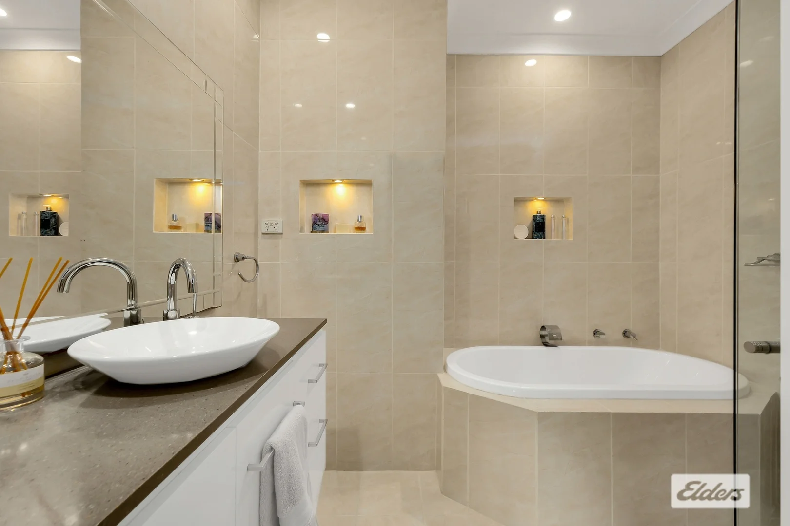 Additional image 11 of 380 George Downes Drive, Central Mangrove NSW 2250