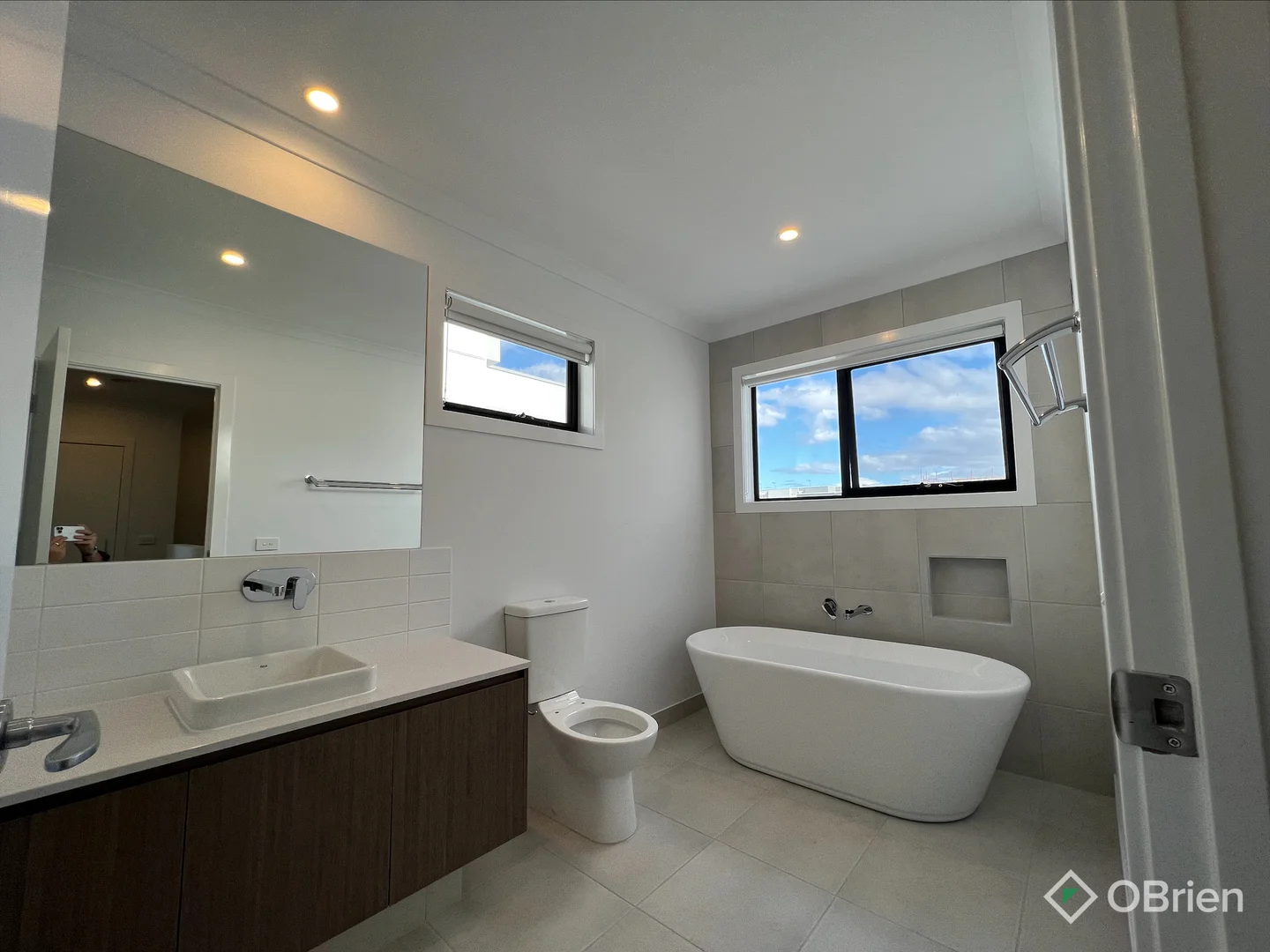 Additional image 6 of 35 Surfers Crescent, Carrum Downs VIC 3201