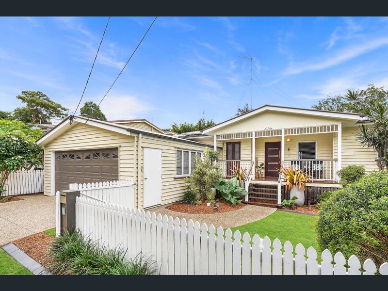 5 bedrooms House in 1 Telarah Street INDOOROOPILLY QLD, 4068