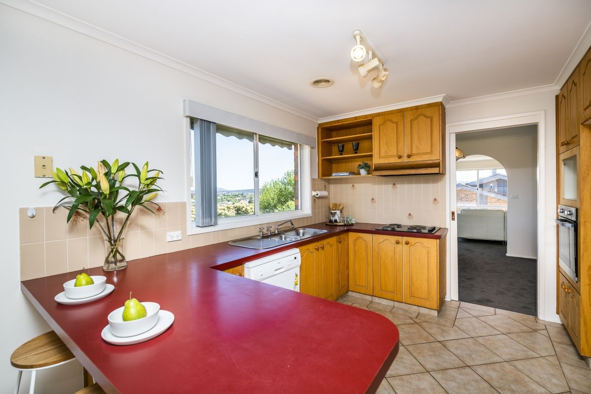 24 Pindari Crescent, Karabar NSW 2620, Image 2