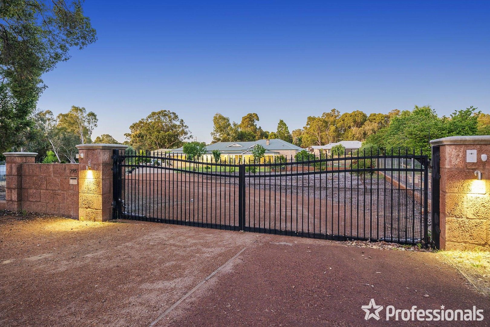 295 Cole Road, Sawyers Valley WA 6074, Image 0