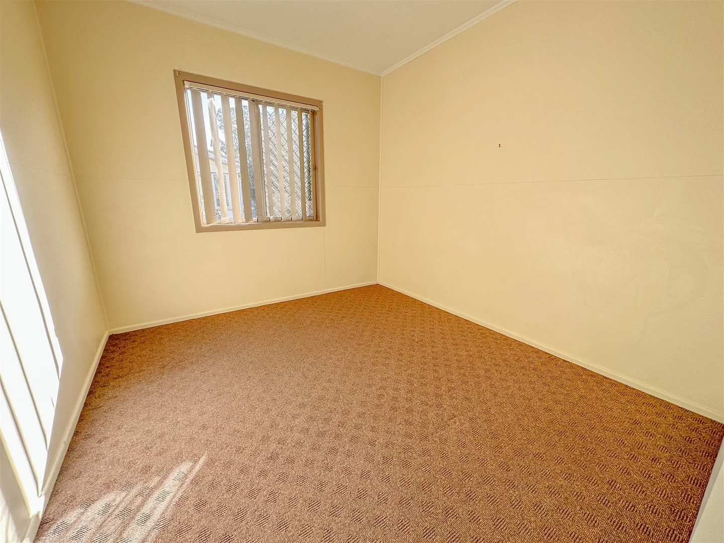 Additional image 8 of 114 Lock Street, Stanthorpe QLD 4380