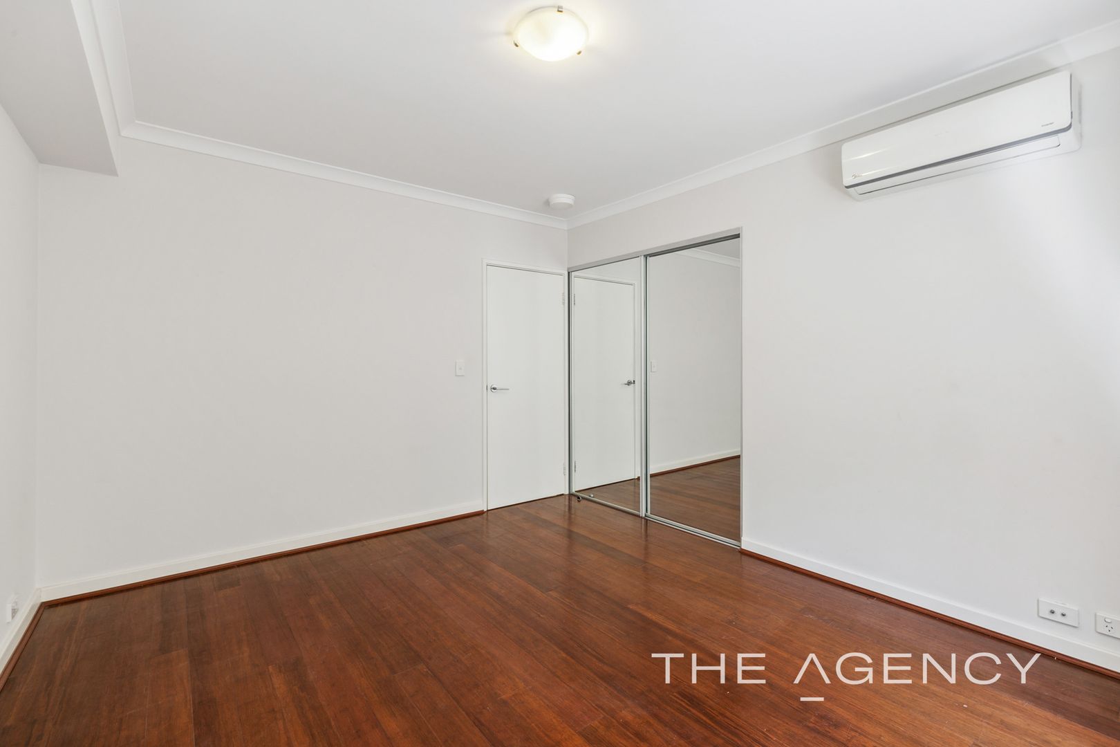 4/7 Roberts Road, Lathlain WA 6100, Image 2