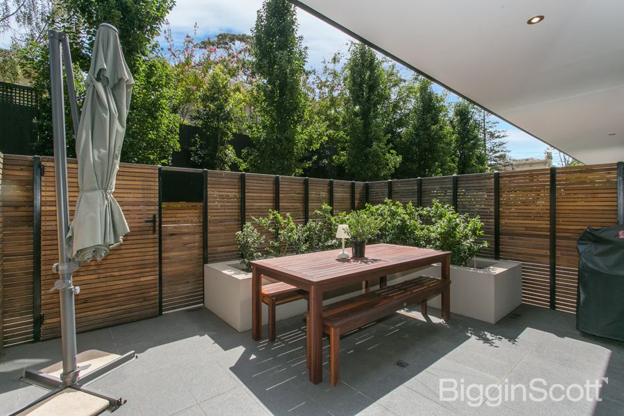 2 bedrooms Apartment / Unit / Flat in G04/652 High Street PRAHRAN VIC, 3181