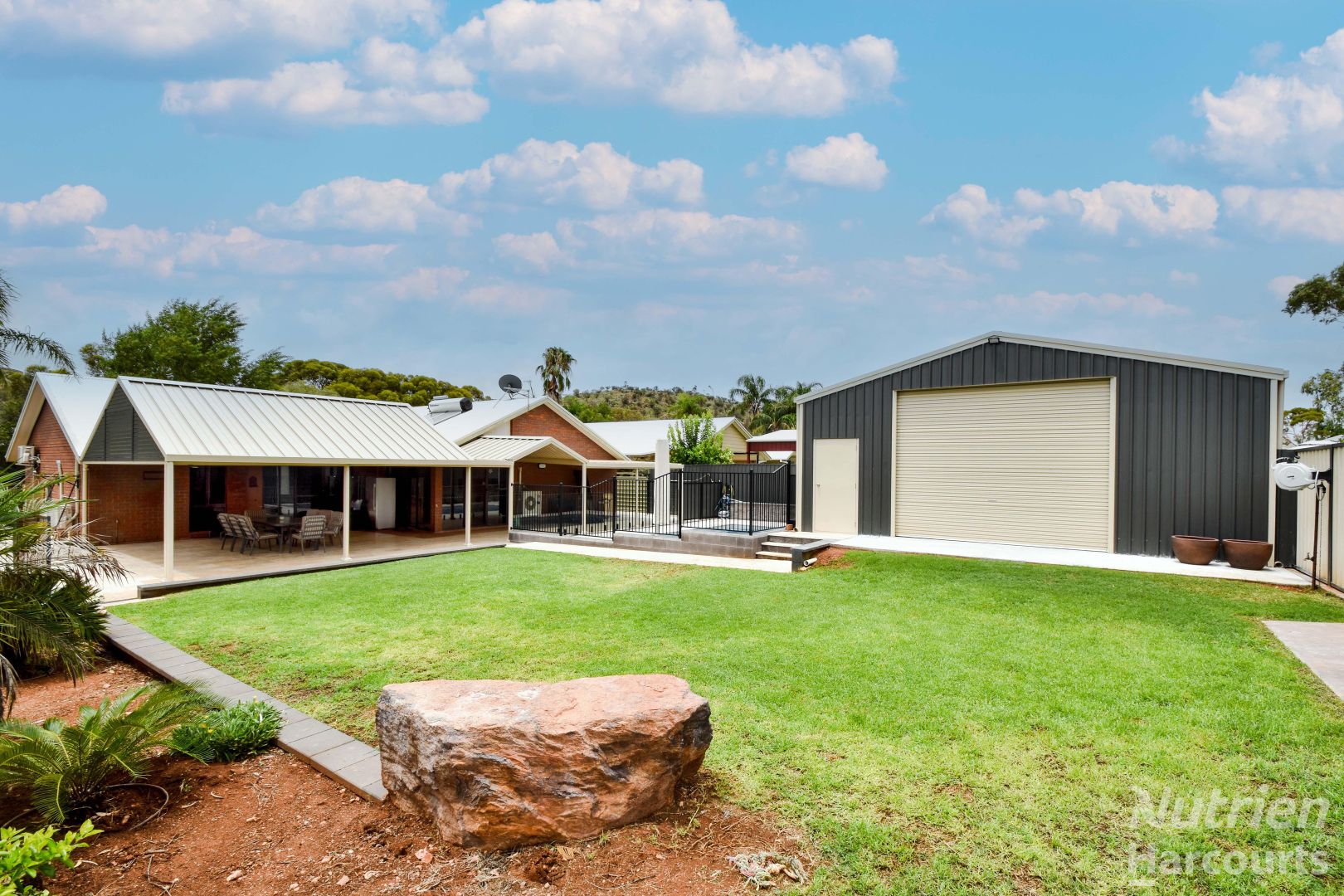 7 Eagle Court, Desert Springs NT 0870, Image 2