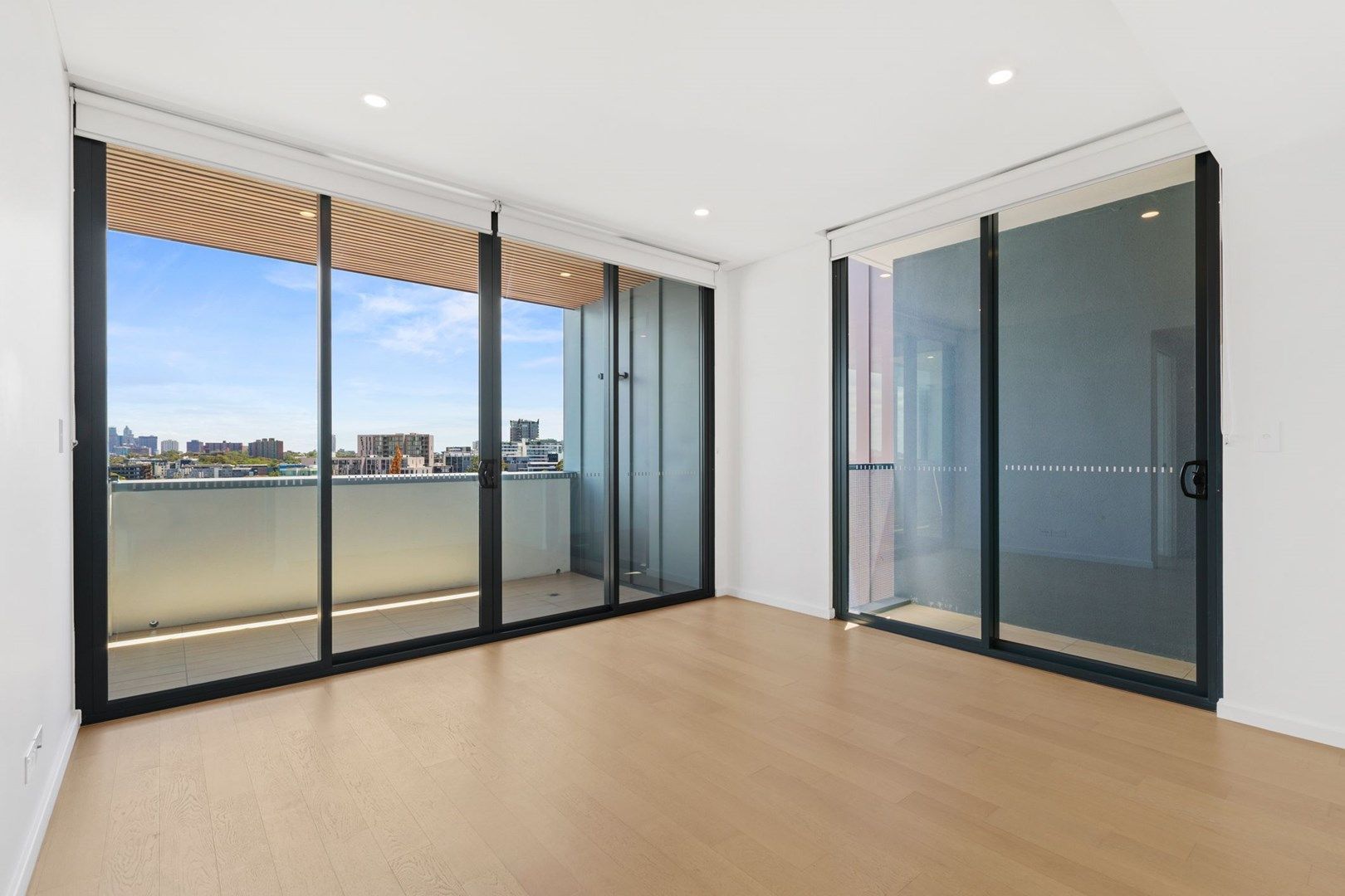 2 bedrooms Apartment / Unit / Flat in LVL9/6 Paul Street ZETLAND NSW, 2017