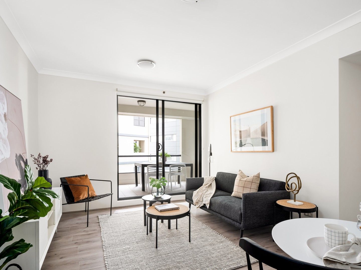 1 bedrooms Apartment / Unit / Flat in 513/242 Elizabeth Street SURRY HILLS NSW, 2010