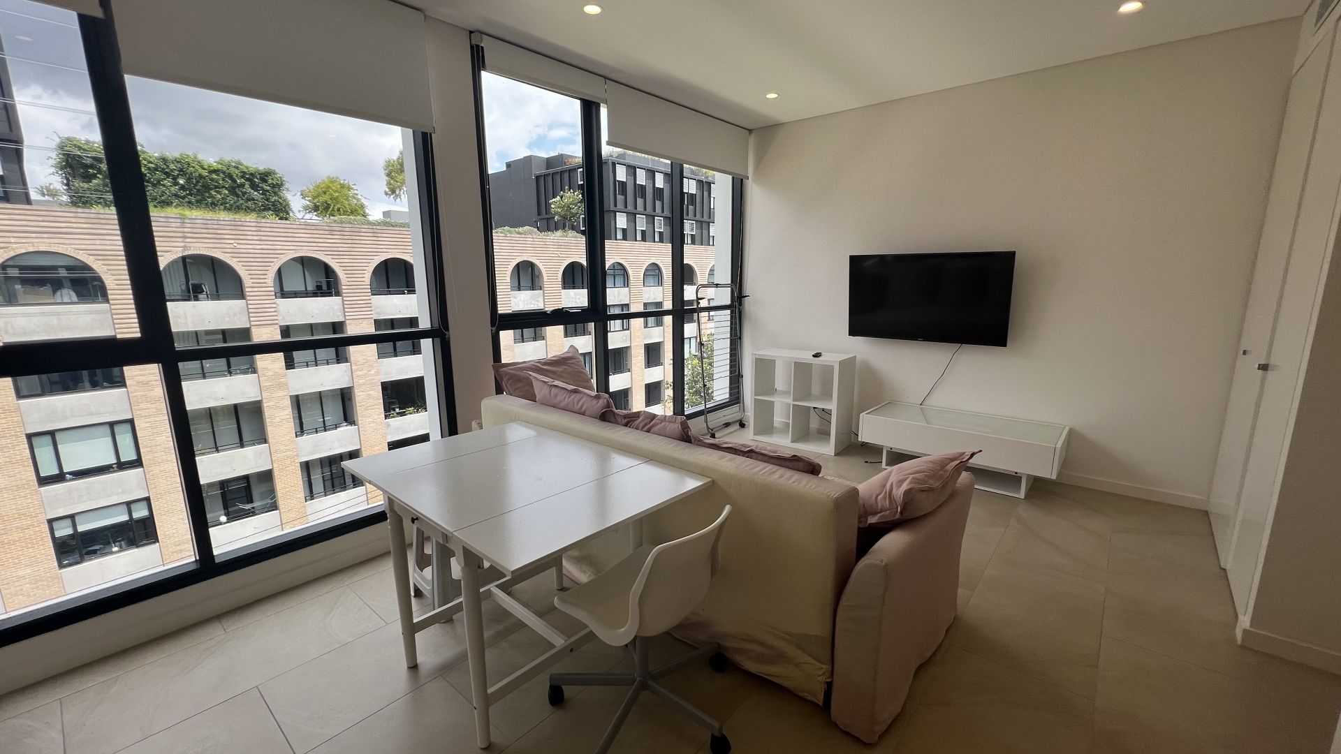 806/2F Wentworth Park Road, Glebe NSW 2037 Apartment For Rent Domain