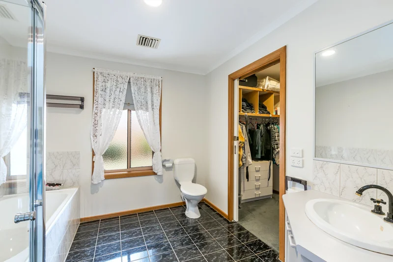 Additional image 8 of 5 Tristron Court, Melton West VIC 3337