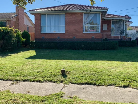 1 Warren Court, Dandenong North VIC 3175