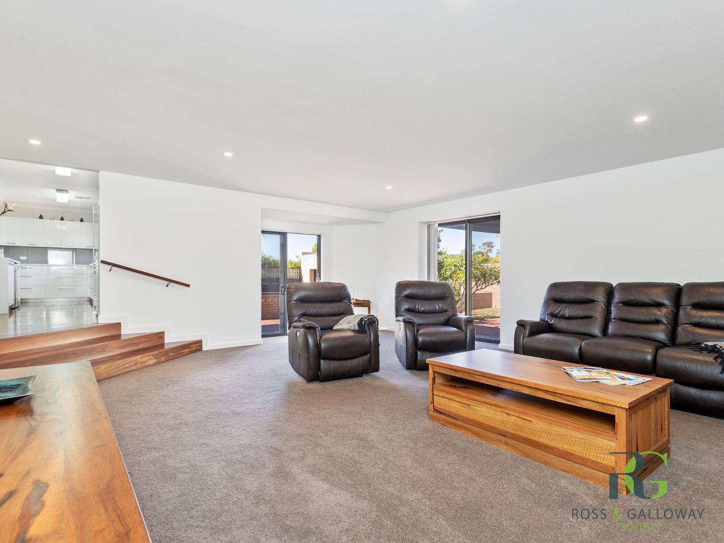 10 Harrod Street, Willagee WA 6156, Image 2