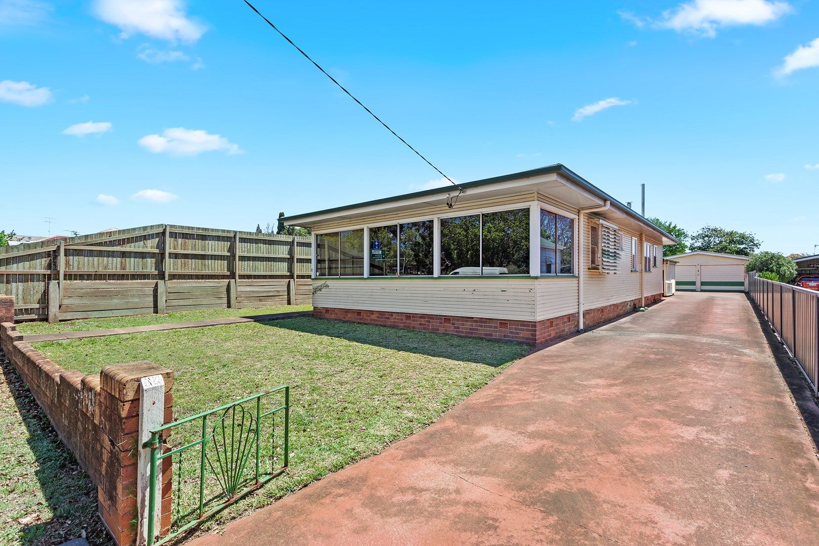 381 Tor Street, Wilsonton QLD 4350, Image 0