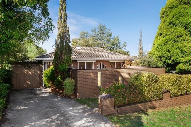 2 bedrooms Apartment / Unit / Flat in 1/9 Marlowe Street CANTERBURY VIC, 3126