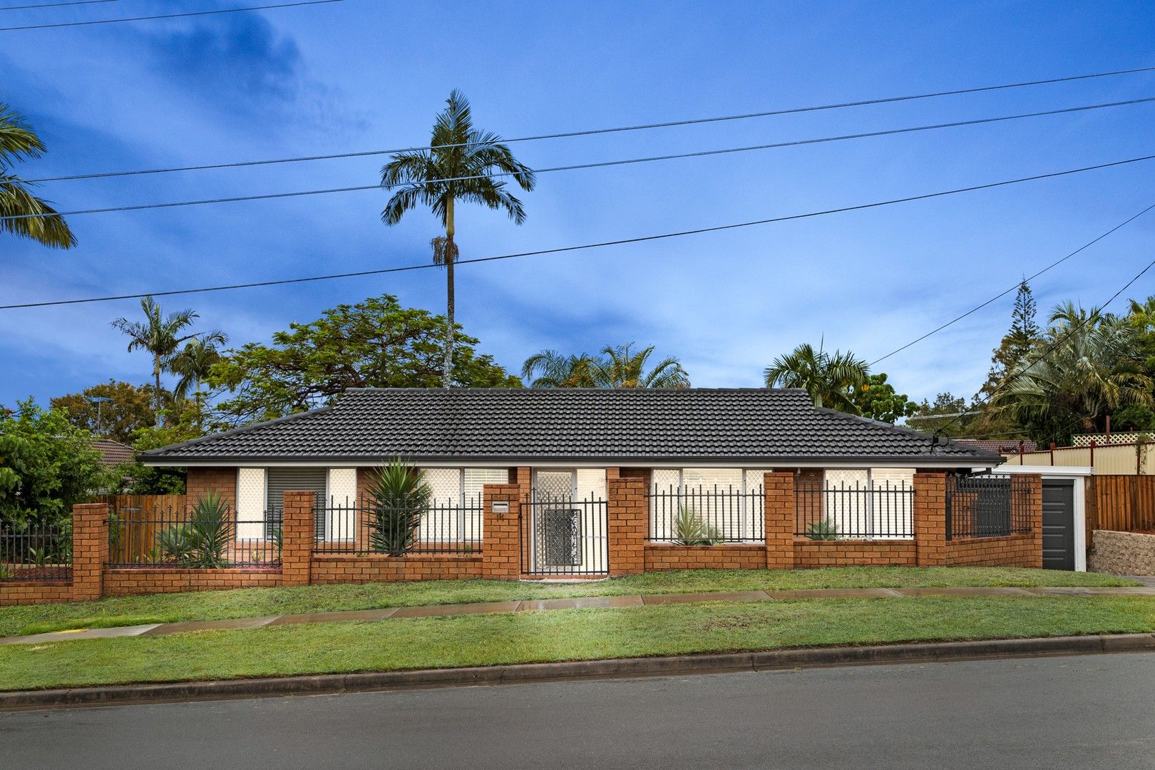 3 bedrooms House in 14 Hydrabad Street REGENTS PARK QLD, 4118