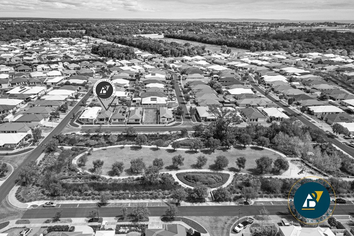 3 bedrooms House in 18 Avignon Vista YALYALUP WA, 6280