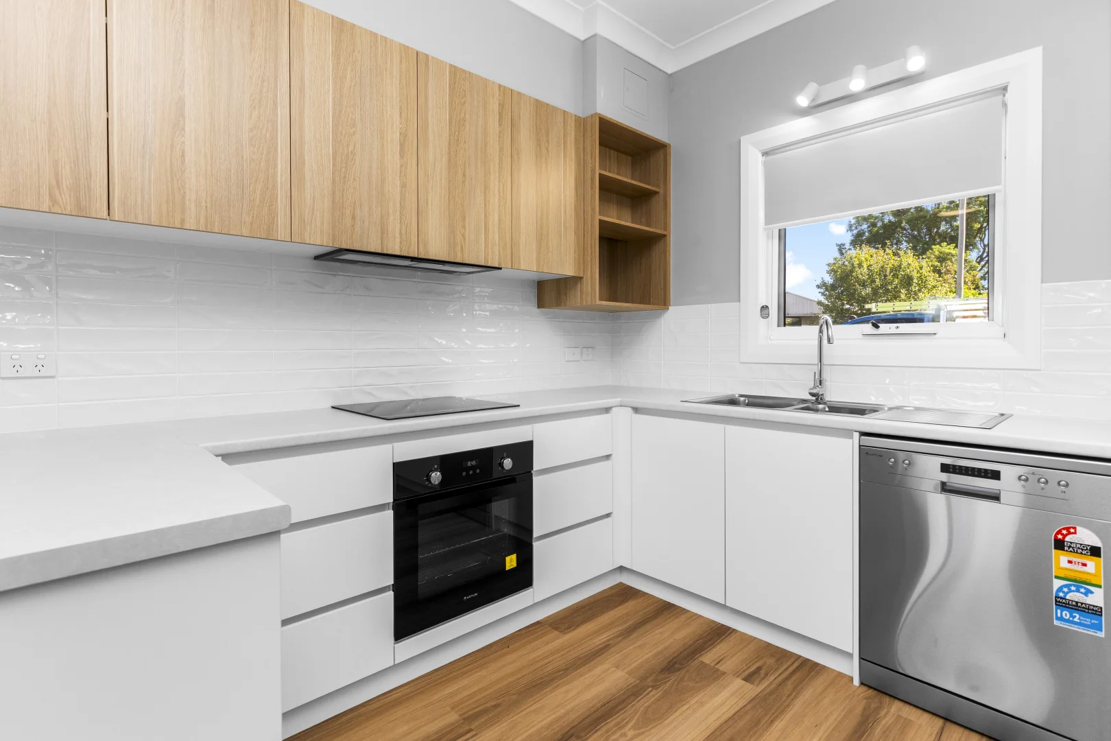 Additional image 2 of 1/52 Main Street, Junee NSW 2663