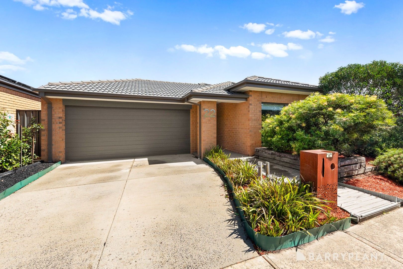 4 bedrooms House in 22 Sassafras Place CRANBOURNE NORTH VIC, 3977