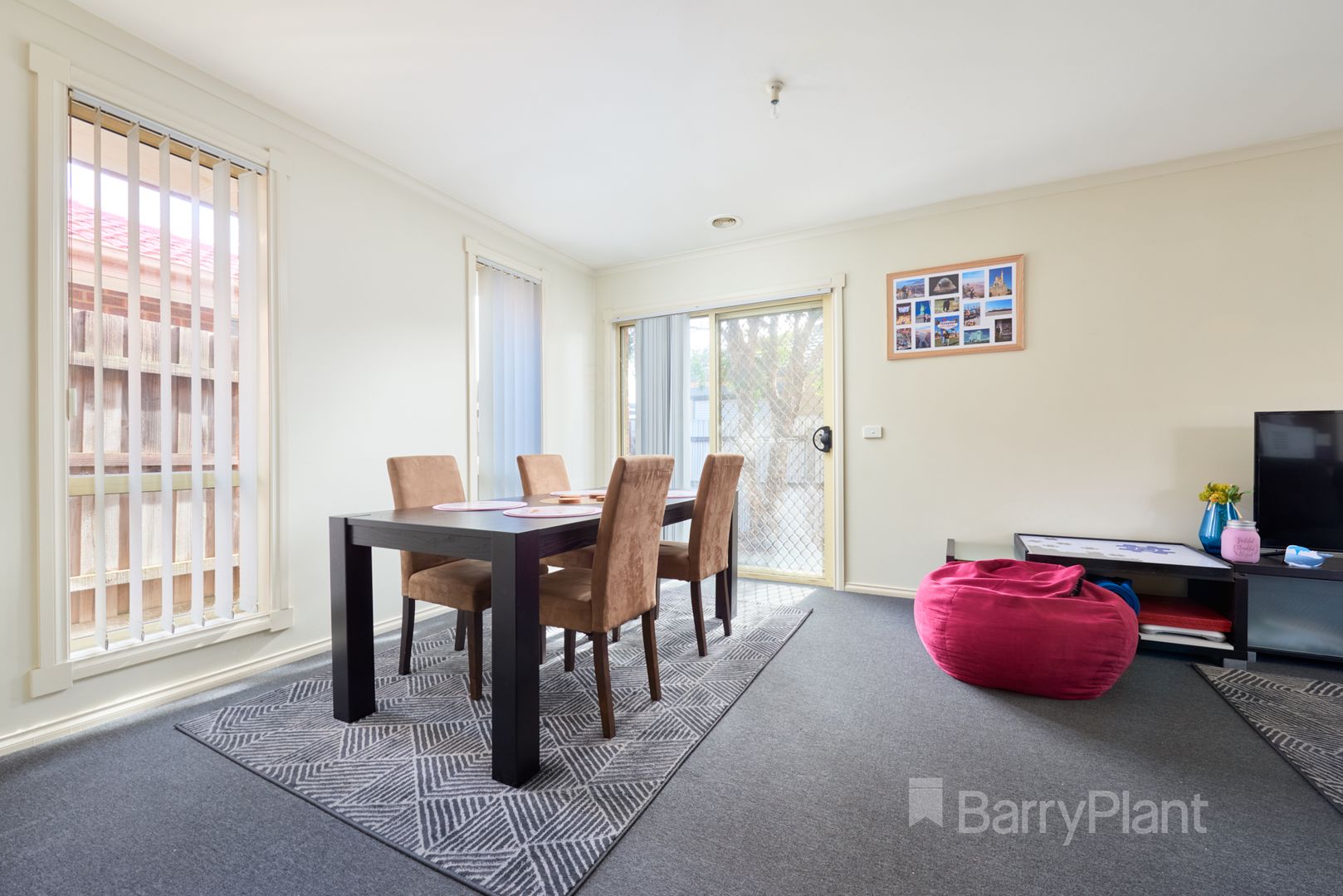 2/85-87 Frawley Road, Hallam VIC 3803, Image 1