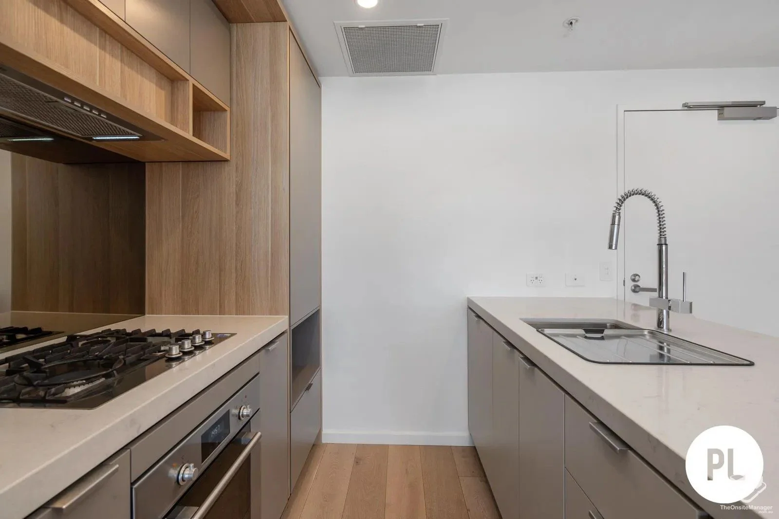 Additional image 4 of ID:21173595/17 Deshon Street, Woolloongabba QLD 4102