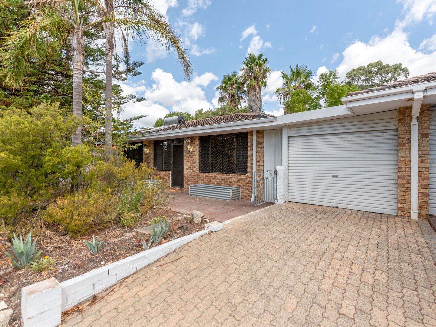 1 bedrooms House in Granny Flat/68 Parkway Road BIBRA LAKE WA, 6163