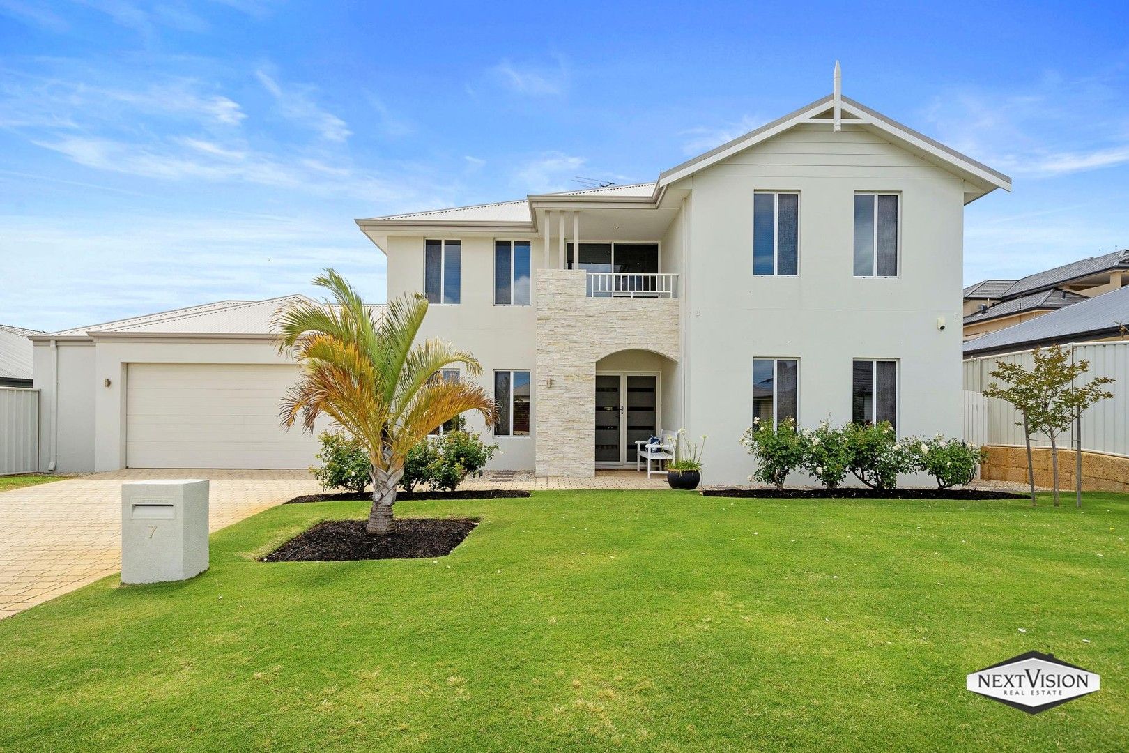 4 bedrooms House in 7 Samphire Turn BEELIAR WA, 6164