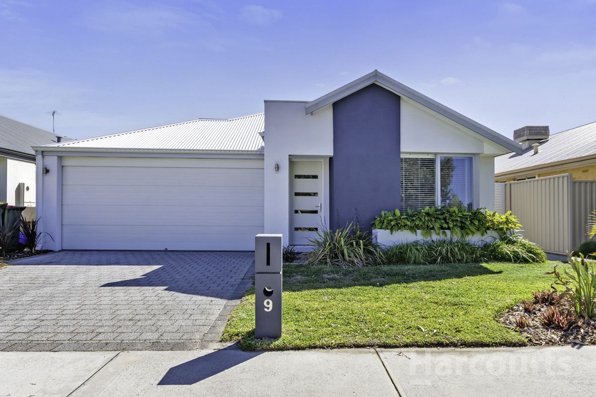 9 Damperia Green, Sinagra WA 6065, Image 0