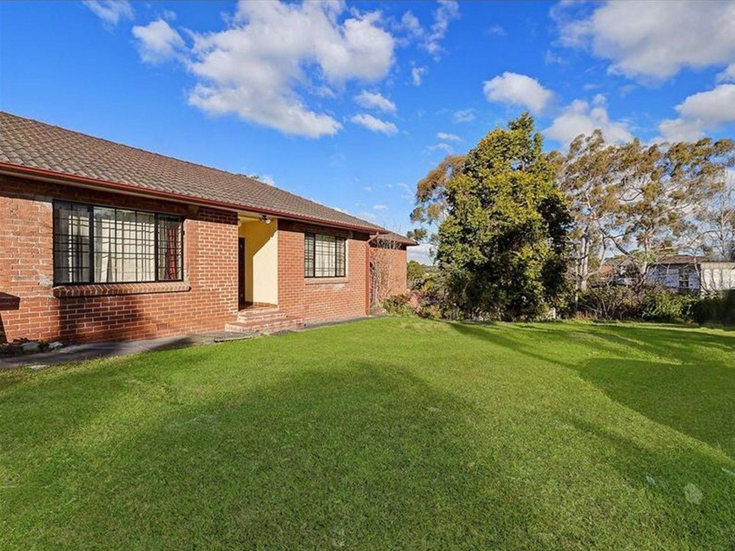 1 Cawarrah Road, Middle Cove NSW 2068 - House For Rent | Domain
