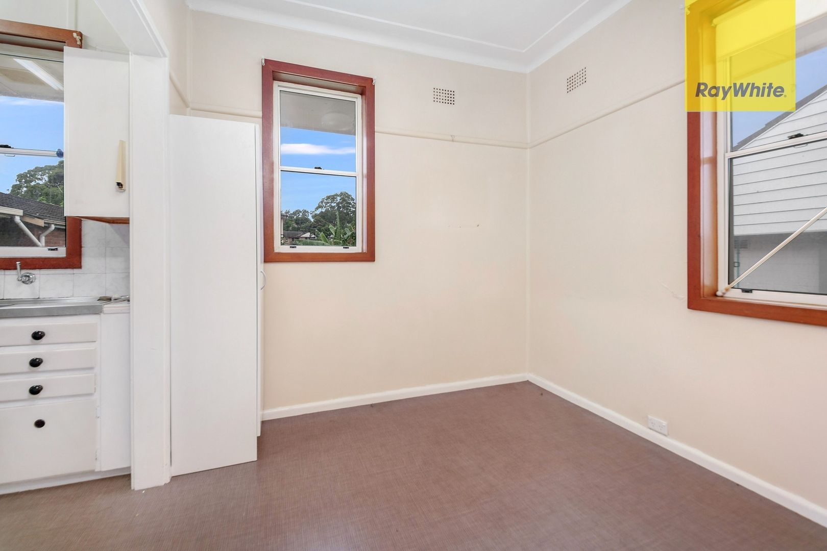 44 Bennetts Road East, Dundas NSW 2117, Image 2