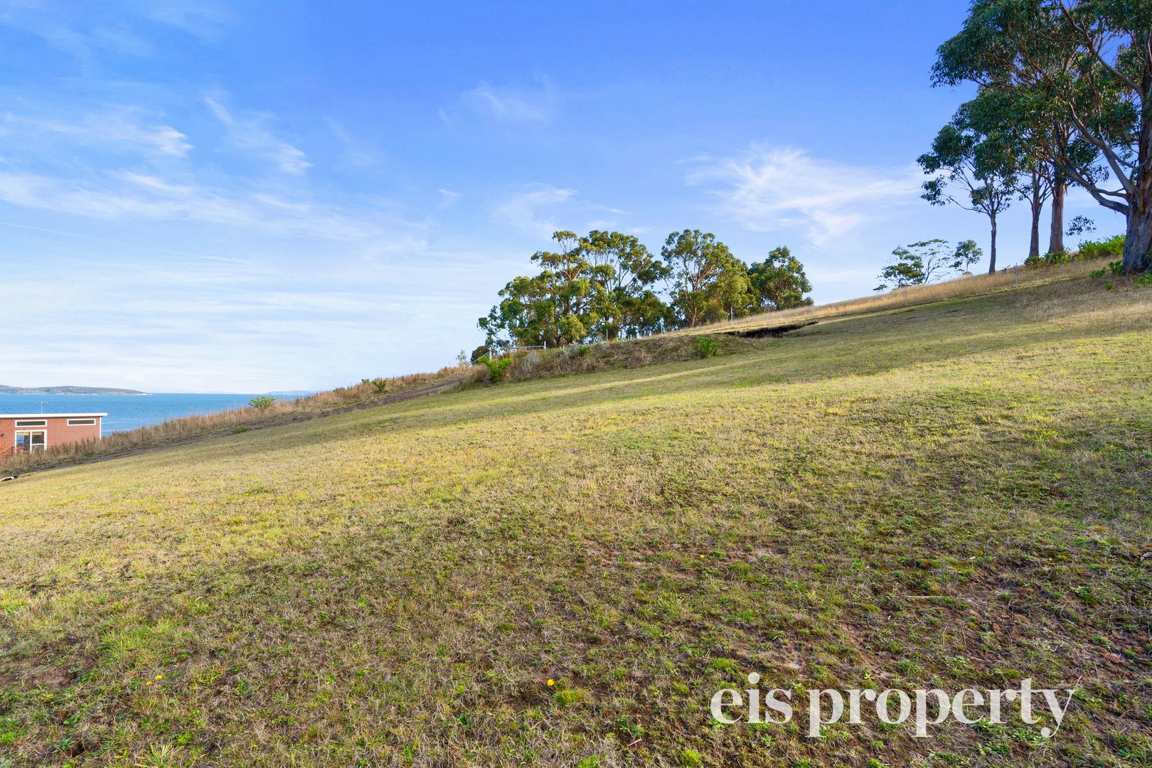 8 Norfolk Crescent, Primrose Sands TAS 7173, Image 2