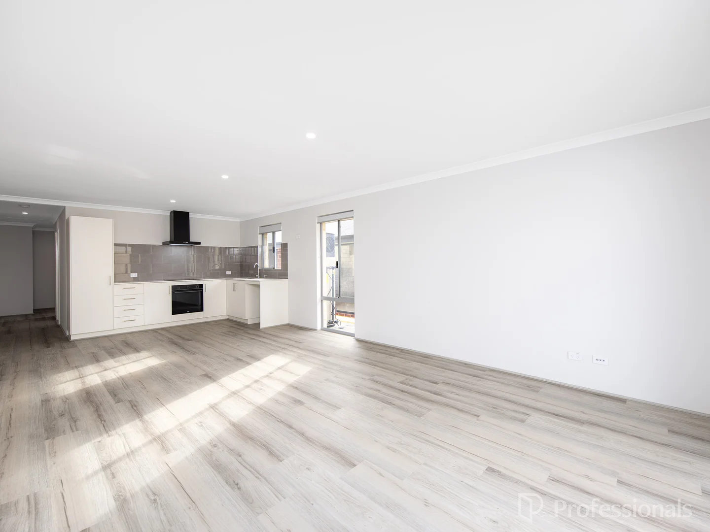 Additional image 7 of a/15 Coronation Way, Eglinton WA 6034