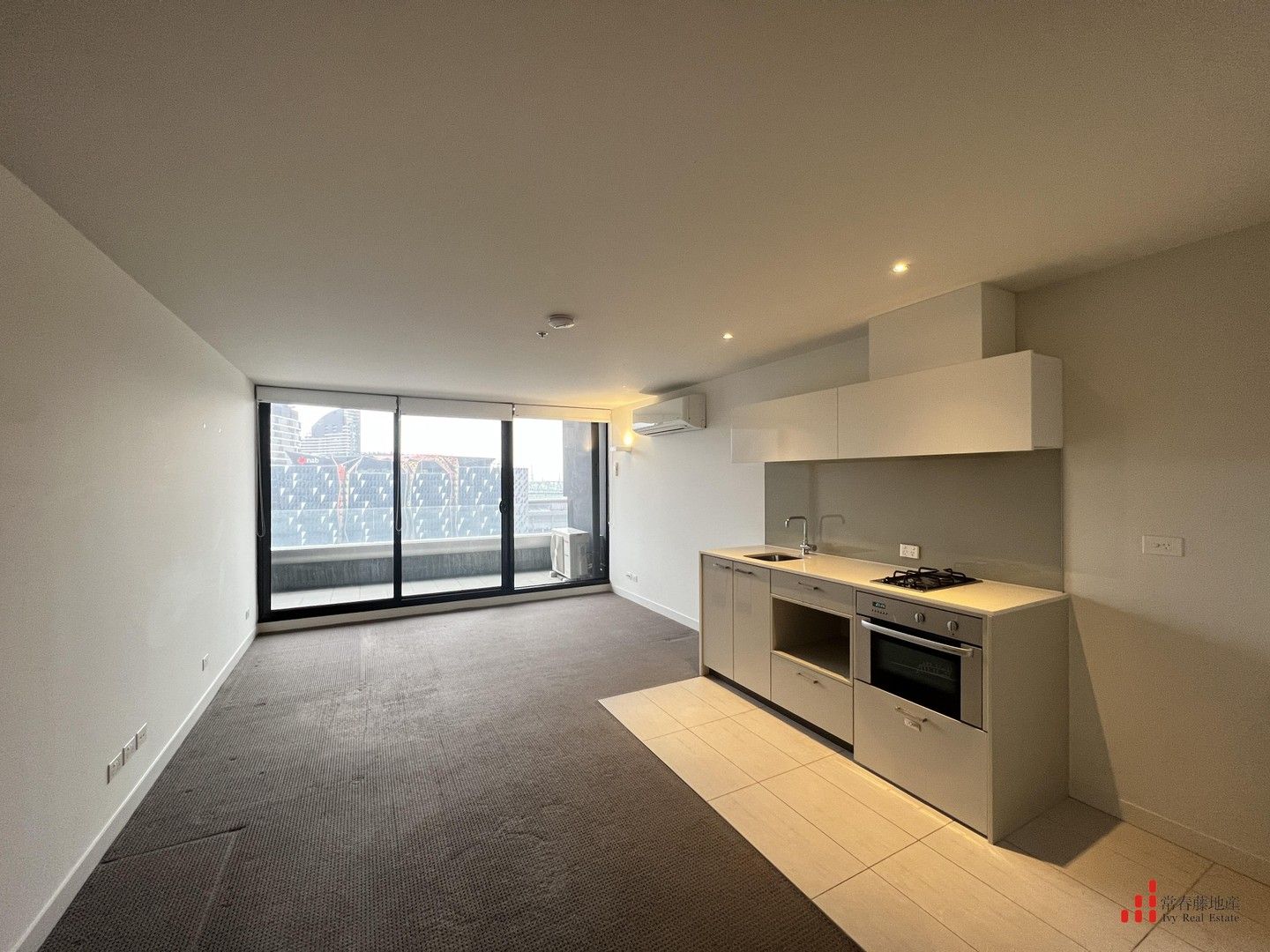 1 bedrooms Apartment / Unit / Flat in 1712/200 Spencer St MELBOURNE VIC, 3000