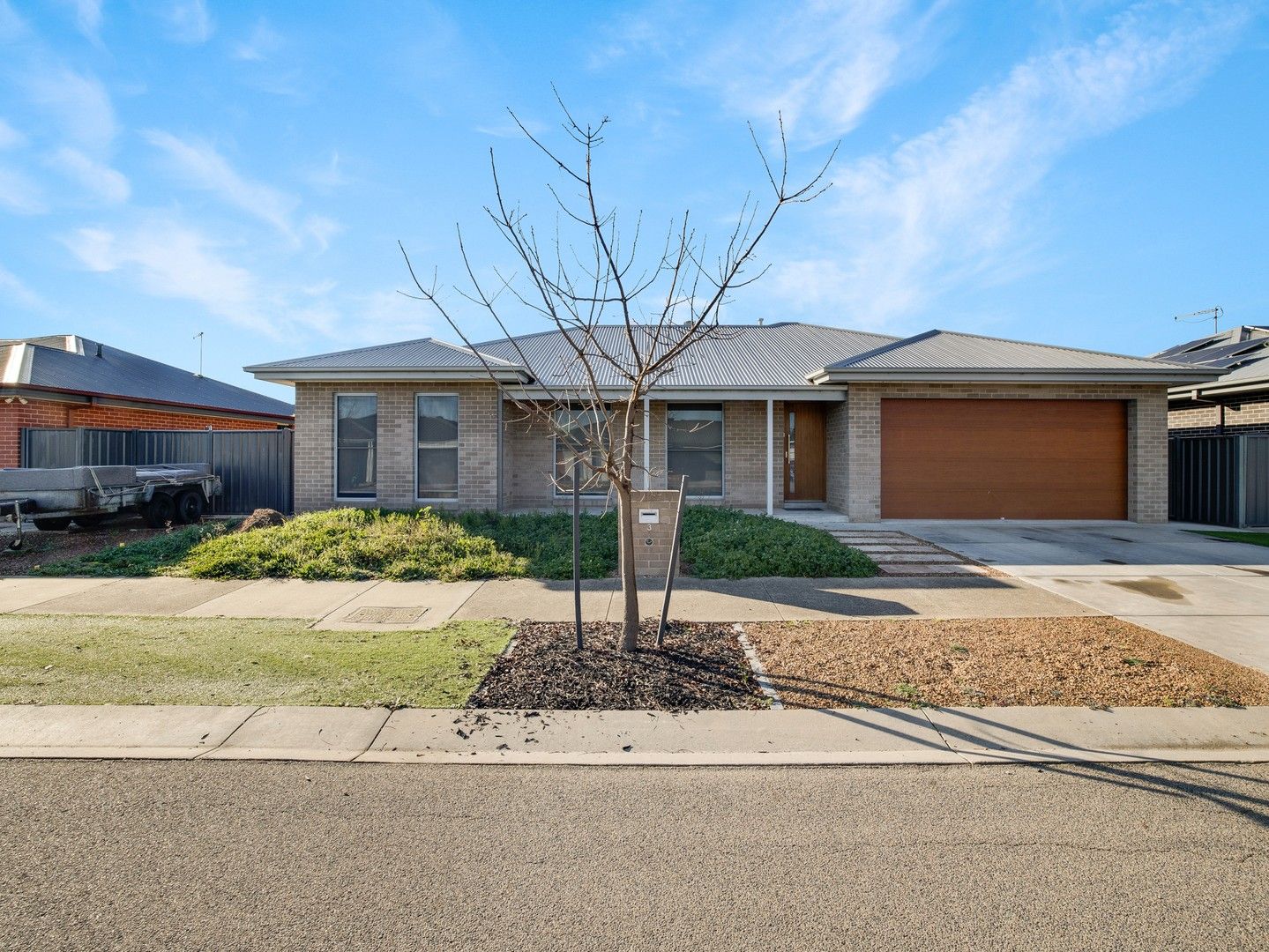 3 bedrooms Townhouse in 3 Eva Place WANGARATTA VIC, 3677