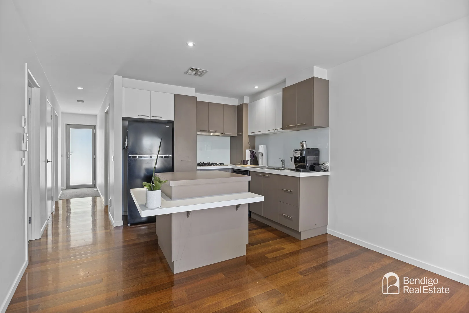 Additional image 7 of 15 Gladstone Street, Quarry Hill VIC 3550