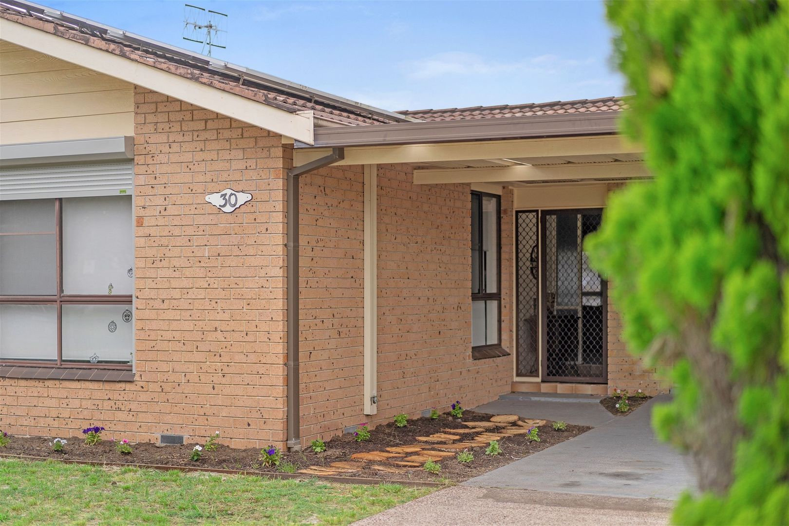 30 Clemenceau Crescent, Tanilba Bay NSW 2319, Image 1