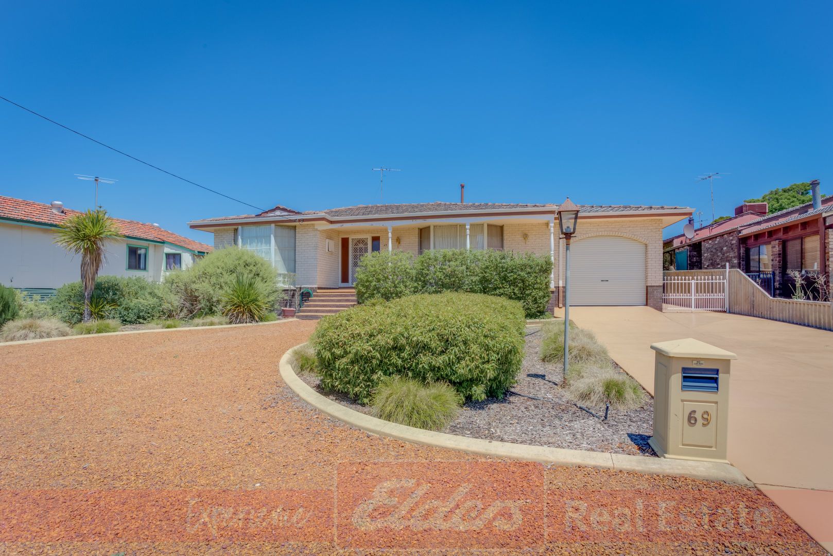 69 Swanstone Street, Collie WA 6225, Image 1